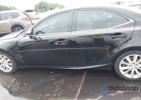 2015 Lexus Is 250 z USA, uszkodzony, nr VIN JTHCF1D21F5019521